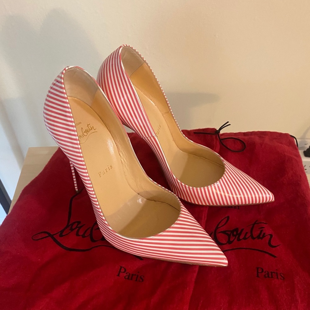 Christian Louboutin So Kate 120